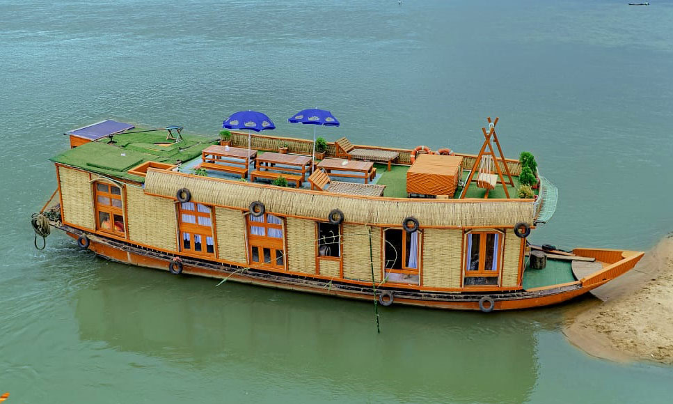 Jadukata Magical Waterstay