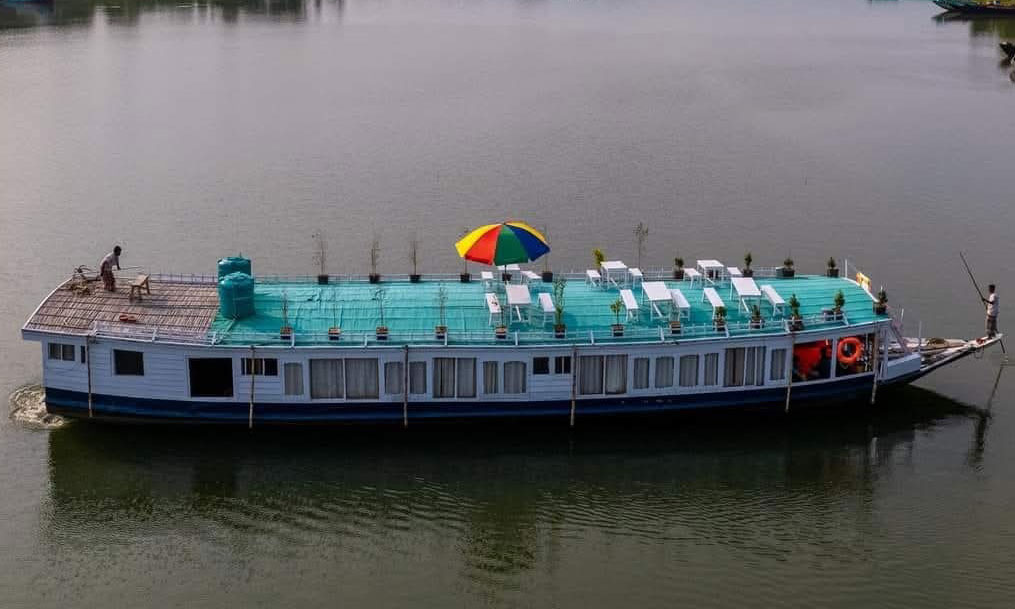 স্বপ্ন - The Premium Houseboat