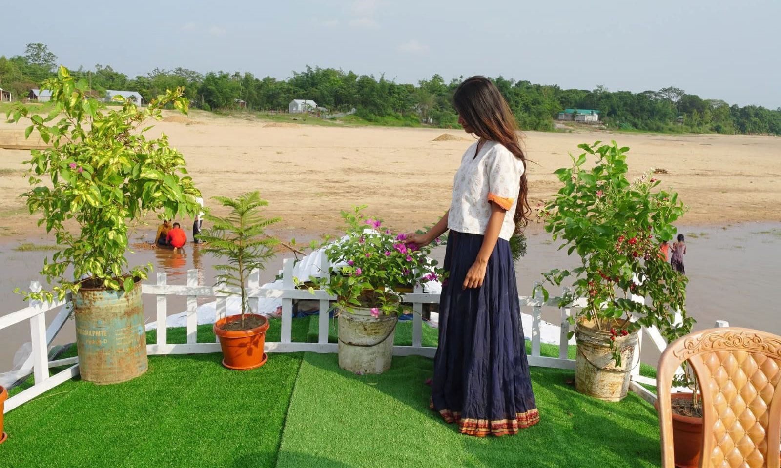 হাওর মাঝি - A Luxury Family House Boat